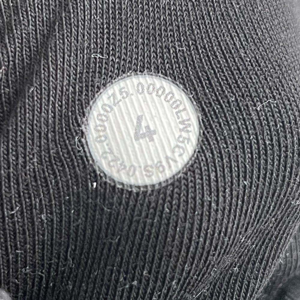 Lululemon Scuba Relaxed High-Rise Jogger
Black Size 4 Athletic Workout - Picture 3 of 5